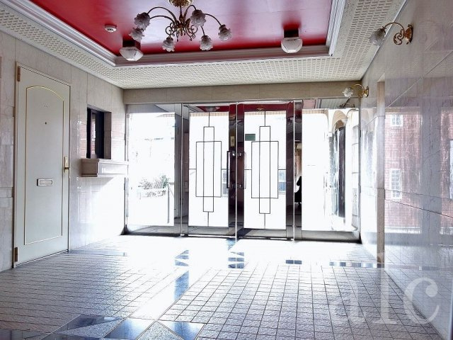 新高円寺ダイカンプラザシティのエントランス|毎日通るエントランスはこのようになっています