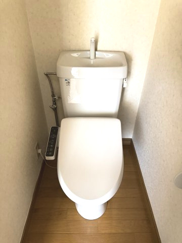 メゾンサンライズのトイレ|温水洗浄便座
