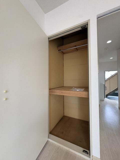 相模原市中央区清新７丁目のアパートの収納