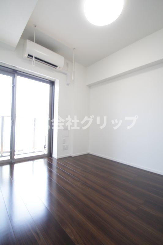 クラリッサ横浜中央の洋室