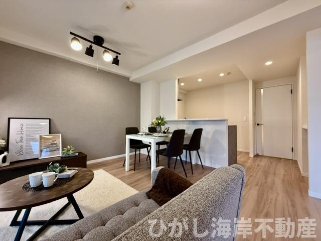 グレイス湘南茅ヶ崎の居間・リビング|新規リフォーム完了！　13.8帖　LDK