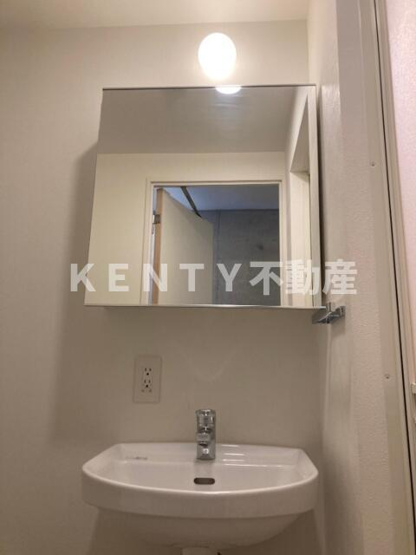 【洗面所】 | ＳＰＥＣ　ＲＥＳＩＤＥＮＣＥ　ＴＯＧＯＳＨＩ | 広い洗面スペース