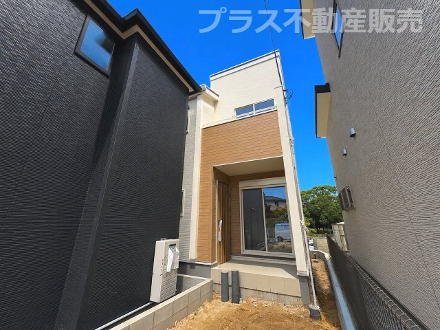 【外観】 | 春日市原町2丁目第1　2号棟（全2棟）【仲介手数料無料・0円】 | 建築中の物件は、お近くのモデルハウスも一緒にご覧頂けます。