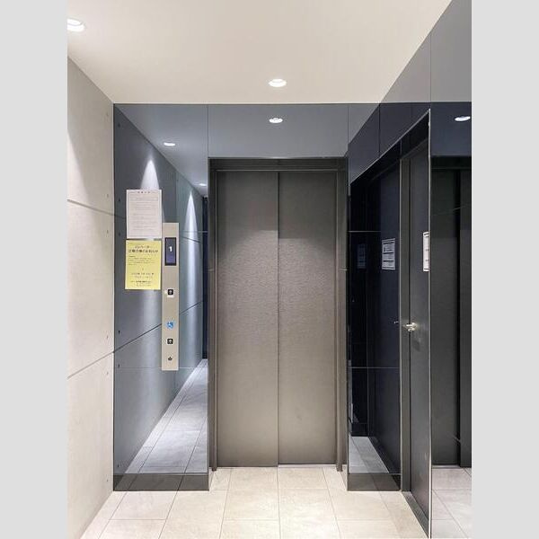 S-RESIDENCE新大阪Ridenteのエントランス