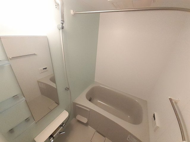 プログレスＢの浴室