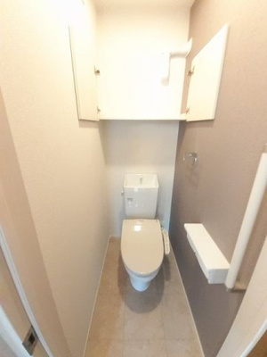 【トイレ】 | グランシエルⅡ | コンパクトで使いやすいトイレです