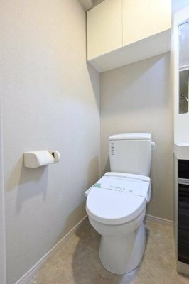 【トイレ】 | プレール・ドゥーク西川口 | 落ち着いた色調のトイレです