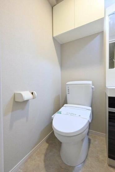 【トイレ】 | プレール・ドゥーク西川口 | 落ち着いた色調のトイレです