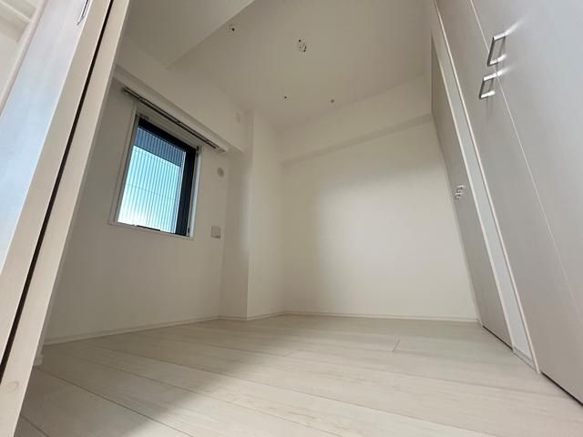 ＬＩＭＥ　ＲＥＳＩＤＥＮＣＥ　ＫＡＷＡＧＵＣＨＩ　ＥＡＳＴの寝室