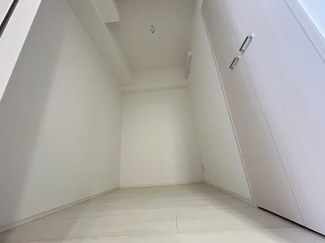 ＬＩＭＥ　ＲＥＳＩＤＥＮＣＥ　ＫＡＷＡＧＵＣＨＩ　ＥＡＳＴの寝室