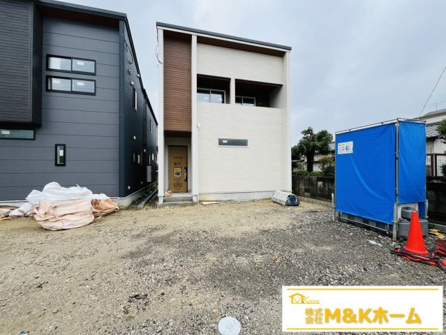 知多市つつじが丘1丁目　全2棟　1号棟の前面道路含む現地写真|R8.9.28撮影　並列駐車2台可能☆