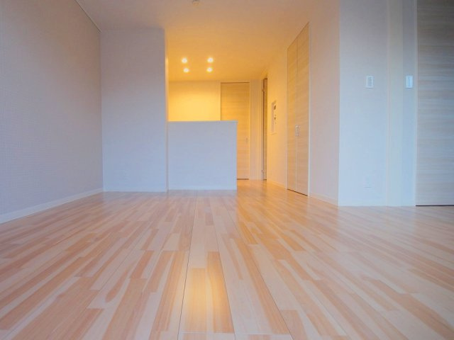 フォーブル弐番館の居間・リビング