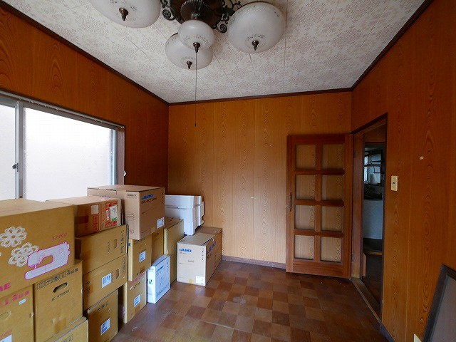 法華寺町戸建の洋室
