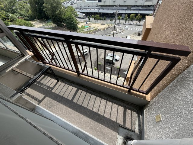 東名レックスマンションのバルコニー