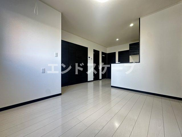Blue mouintainの居間・リビング|高崎、前橋のお部屋探しはエンドスケープまで！お客様の理想お聞かせ下さい♪