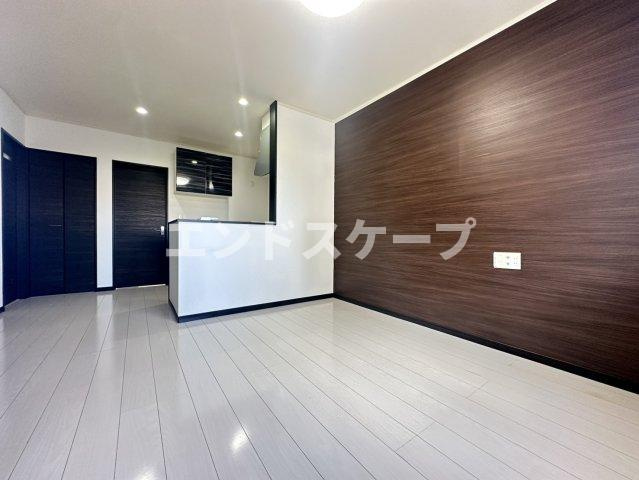 Blue mouintainの居間・リビング|高崎、前橋のお部屋探しはエンドスケープまで！お客様の理想お聞かせ下さい♪