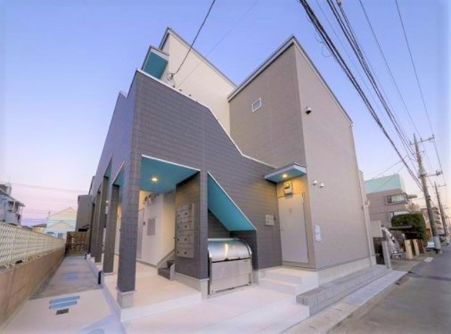 松戸市横須賀２丁目のアパートの外観