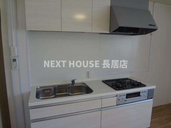 住之江区御崎8丁目3階戸建てのキッチン