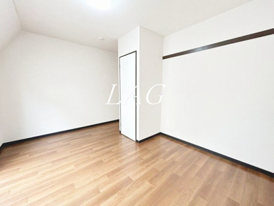 【居間・リビング】 | レモンハイツ | 洋室のお部屋です。