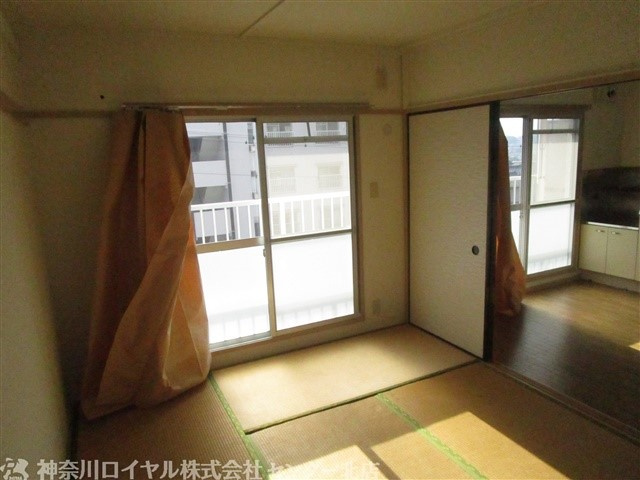 【寝室】