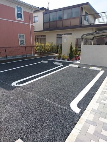 【駐車場】 | ヴィオラ