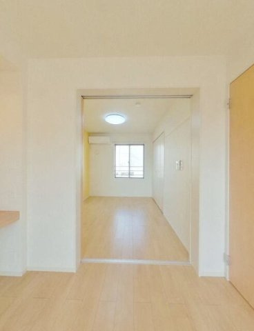 【内装】 | ヴィオラ