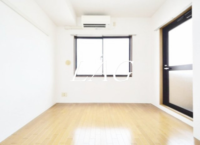 【居間・リビング】 | モカネスト久が原 | 洋室のお部屋です。