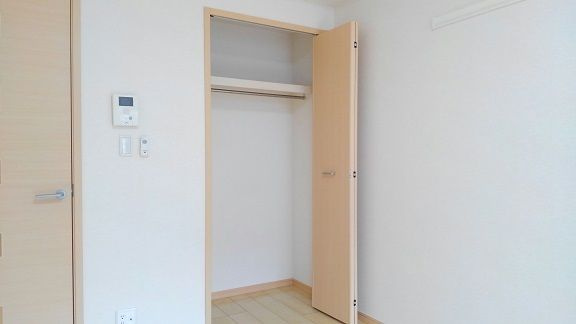 エルシェ　横濱の収納