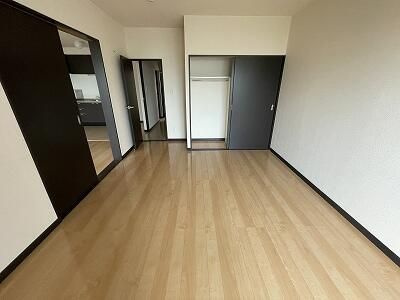 【寝室】 | グリーンリッチ | 落ち着いて過ごせるお部屋なので、寝室にいかがでしょうか