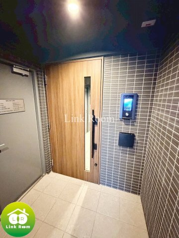 ラヴィエール住吉駅前のエントランス