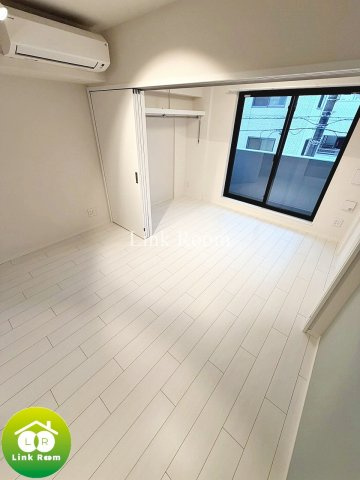 ラヴィエール住吉駅前の居間・リビング