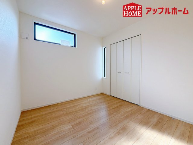 さいたま市西区宮前町1期の洋室|居室は全室収納あり！たっぷりある収納活用でお部屋もキレイを保てます♪
