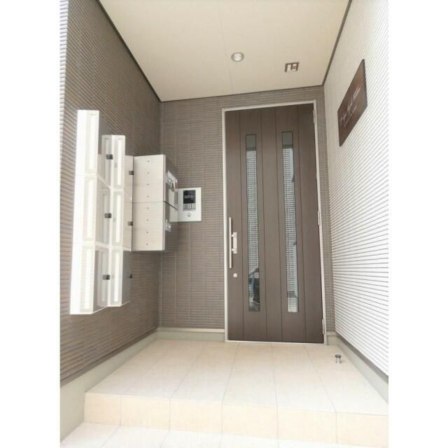 レスポワール東池袋のエントランス