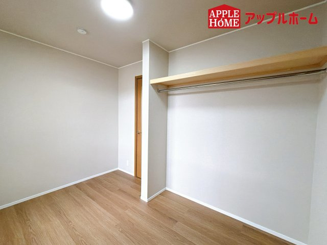 さいたま市見沼区東大宮1丁目戸建の収納|広々納戸付き
