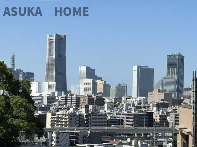 南区山谷戸建ての展望|ランドマークタワーなどの桜木町のビル群を一望する開放的な眺望をぜひ実際にご覧になって下さい。