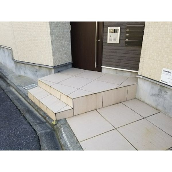 Grandtic栄生　名古屋市賃貸　仲介手数料無料のエントランス