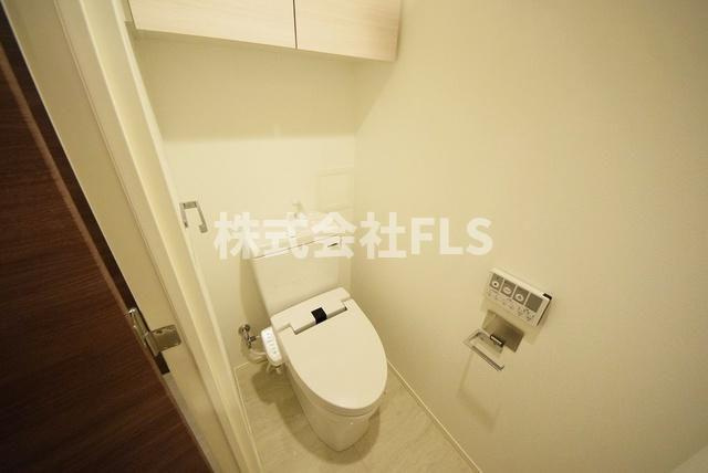 港区東麻布３丁目の賃貸マンションのトイレ
