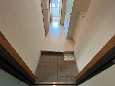 【玄関】 | グランピア関目 | ※同施工会社のイメージ写真※