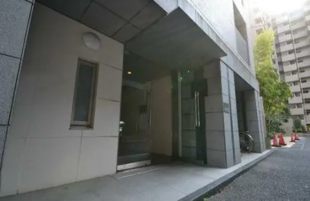 レジディア後楽園のエントランス