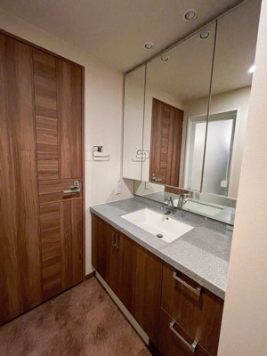【洗面所】 | THE　KOSUGI　TOWER