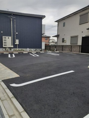 【駐車場】 | ヴィラ　アトモス