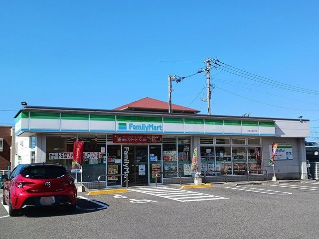 クリスタルコートＪ３の周辺|ファミリーマート 新居浜坂井町まで650m