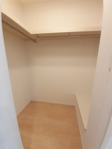 クラール泉池Ｂの収納