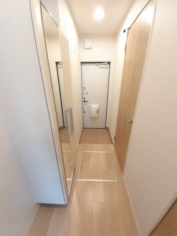 グラシオッソ坂井　Ⅲの玄関