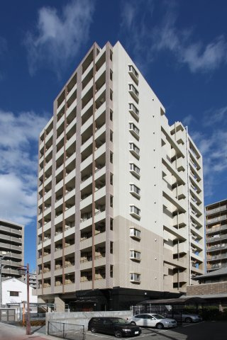 サヴォイスタジオスイーツ　８階