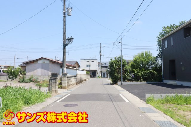 矢吹町中町第２　　　１号棟　　　矢吹小学校、矢吹中学区の外観|西側前面道路
