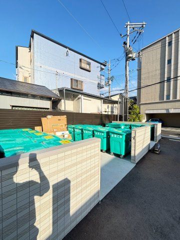 ヴェリテ鳳のその他