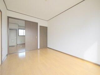 【洋室】 | Ｓ．ヴィラコレット | 使い勝手のいい洋室です