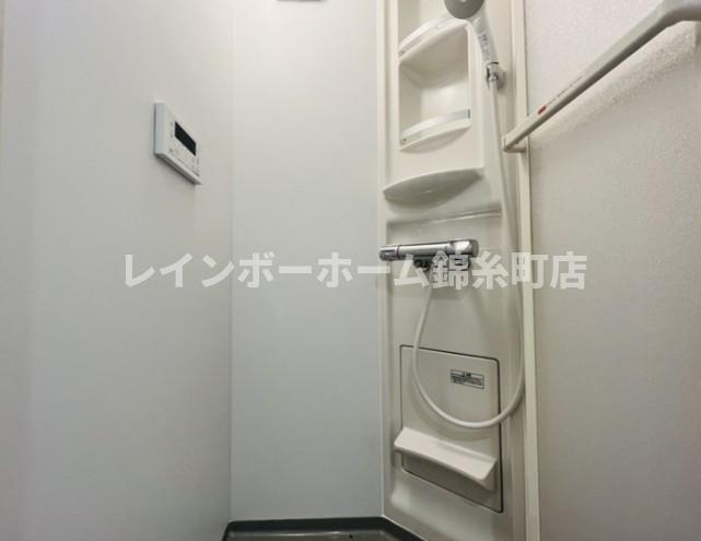 アイウシ梅島のシャワールーム|イメージ写真となります。