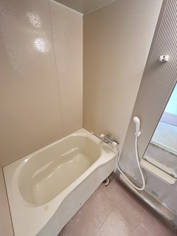 【浴室】